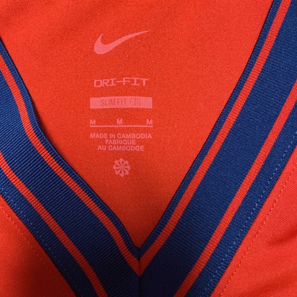 Nike Women’s Athletic Tank Top - Picture 3 of 9